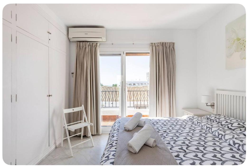 Villa La Casa En La Carihuela Playa A 4 Minutos A Pie Torremolinos Esterno foto