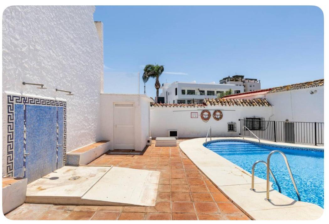 Villa La Casa En La Carihuela Playa A 4 Minutos A Pie Torremolinos Esterno foto